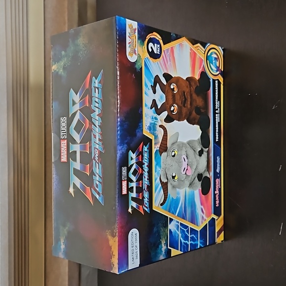 Marvel Toys Nib Marvel Bleacher Creatures Thor Love And Thunder
